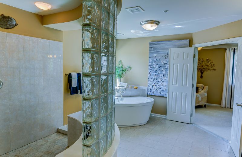 Best Bathroom Renovation Contractors in Kennesaw, GA